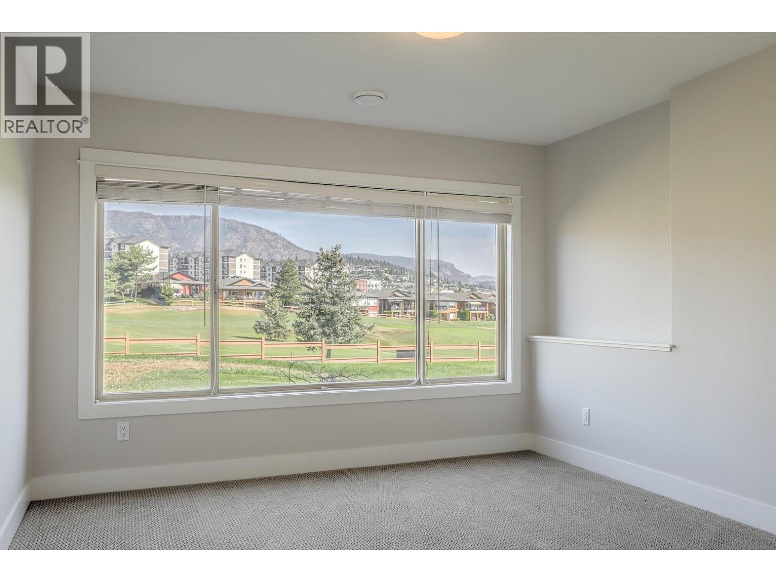  2302 Pine Vista Place, West Kelowna