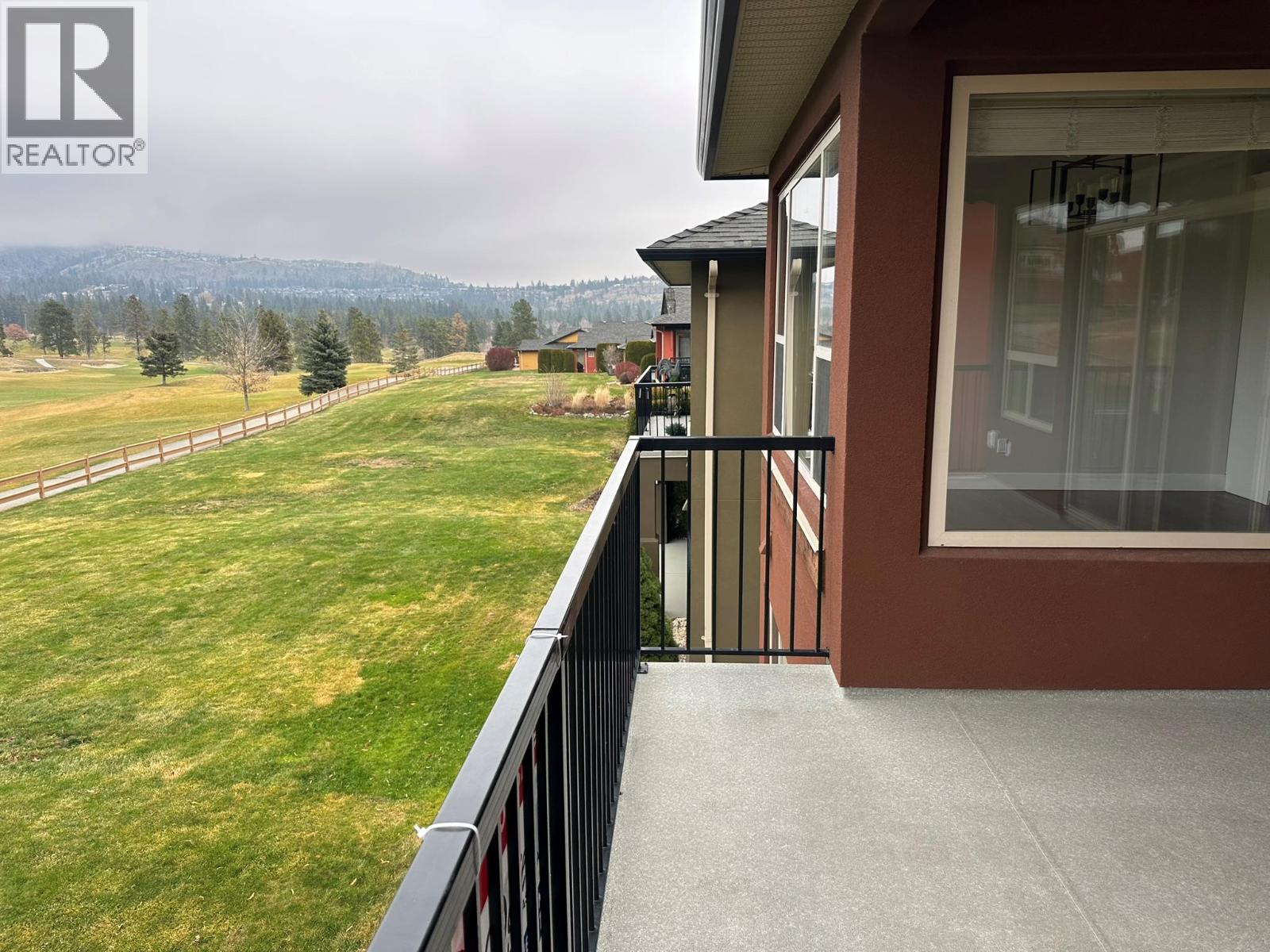  2302 Pine Vista Place, West Kelowna