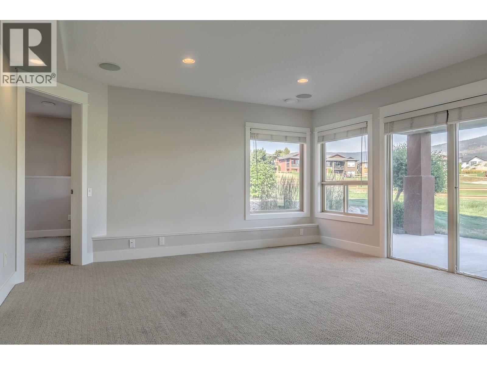  2302 Pine Vista Place, West Kelowna