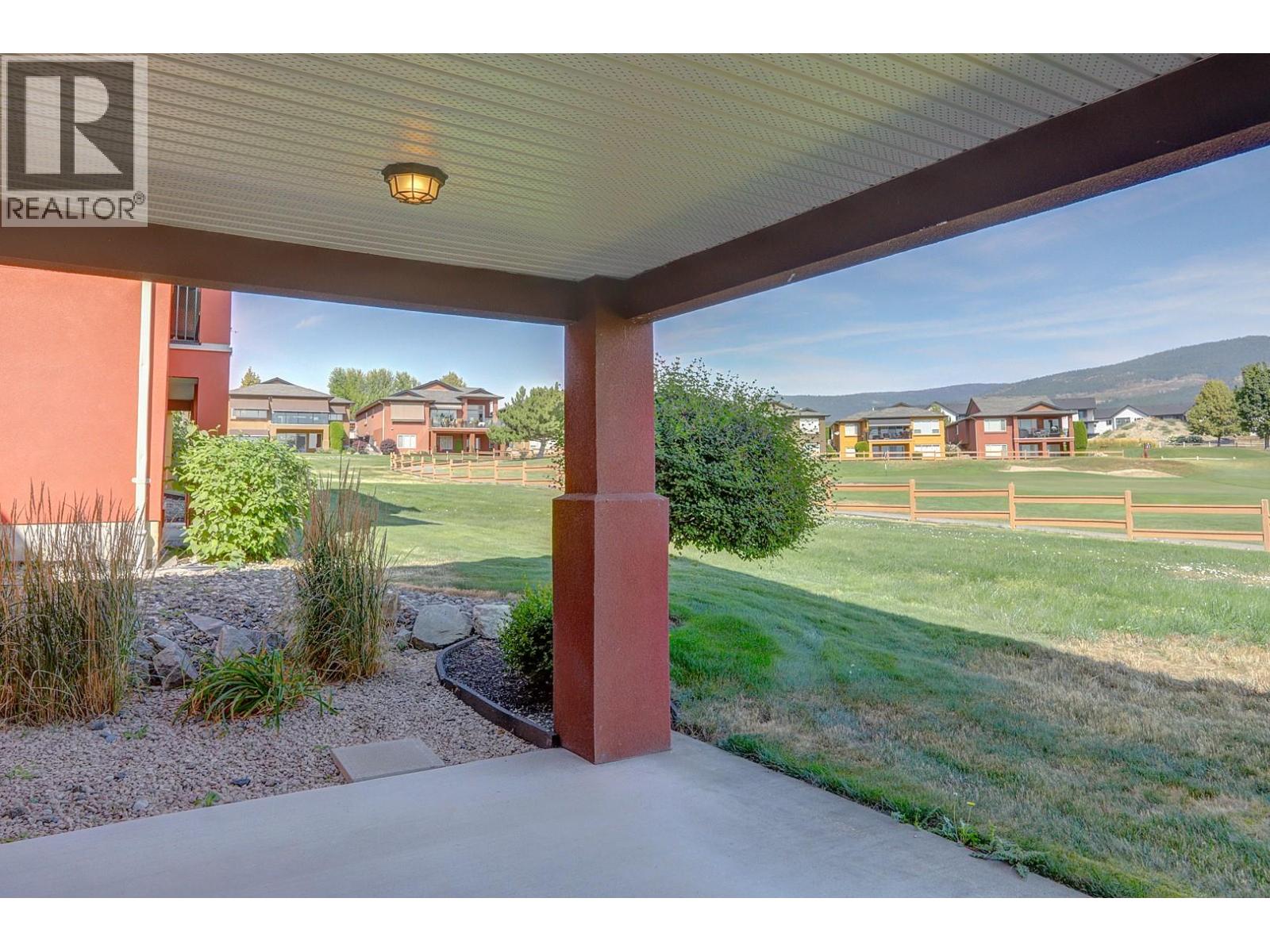  2302 Pine Vista Place, West Kelowna