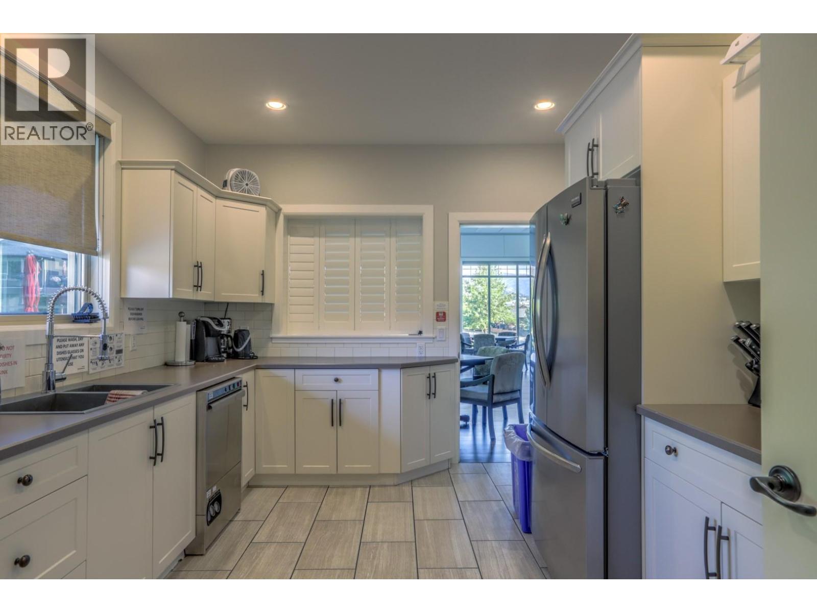  2302 Pine Vista Place, West Kelowna