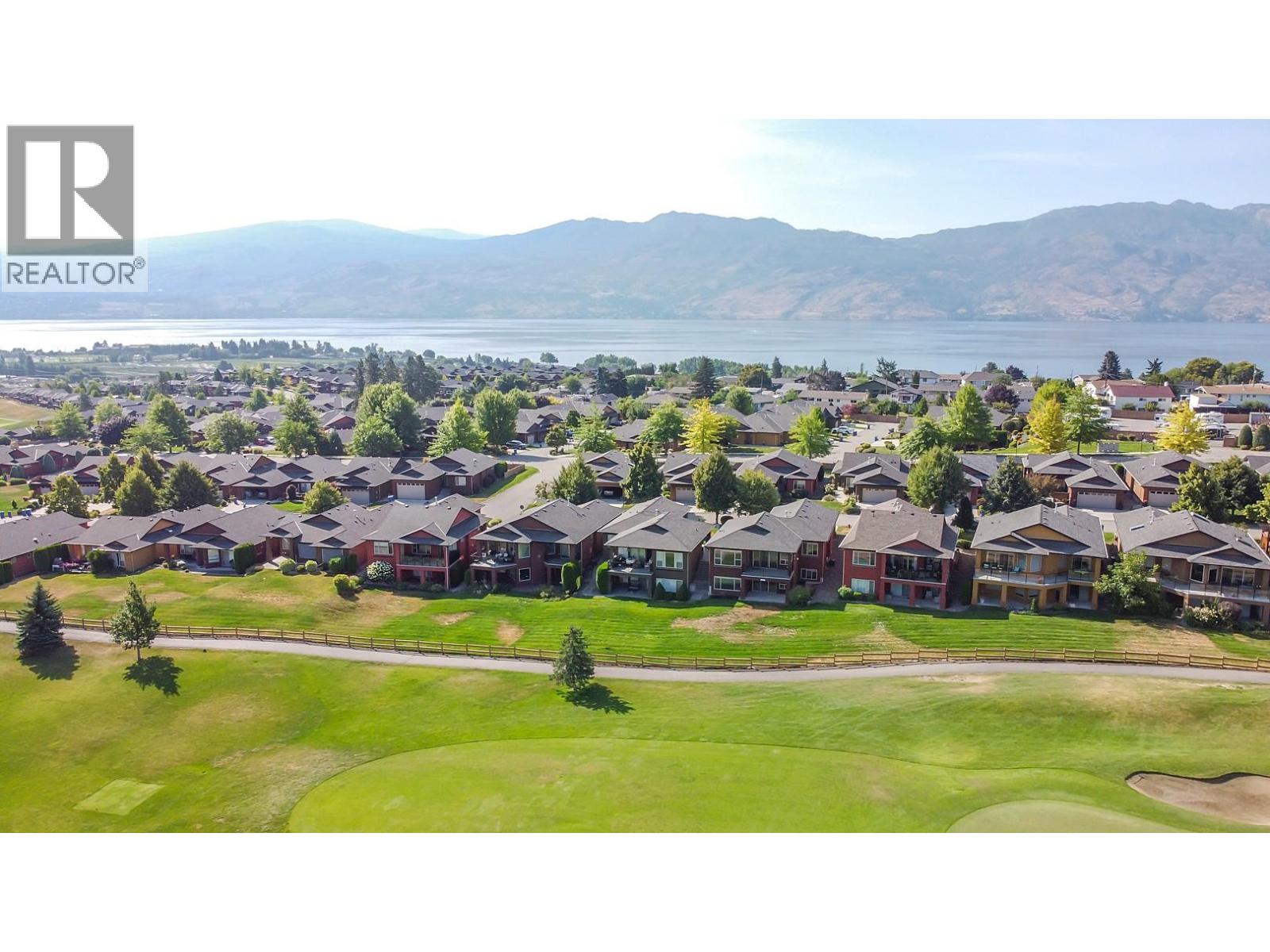  2302 Pine Vista Place, West Kelowna