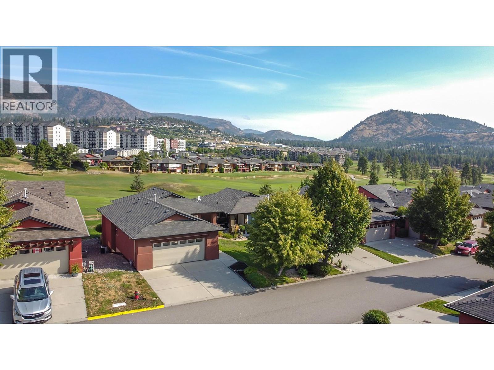  2302 Pine Vista Place, West Kelowna