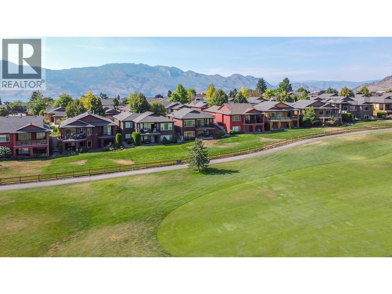  2302 Pine Vista Place, West Kelowna