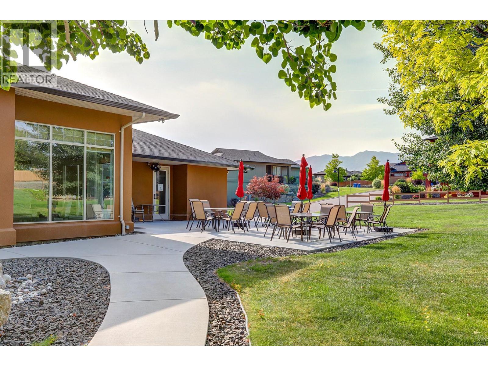  2302 Pine Vista Place, West Kelowna