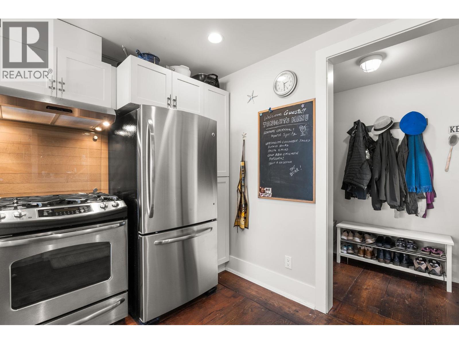 188 TSAWWASSEN BEACH Road, Delta