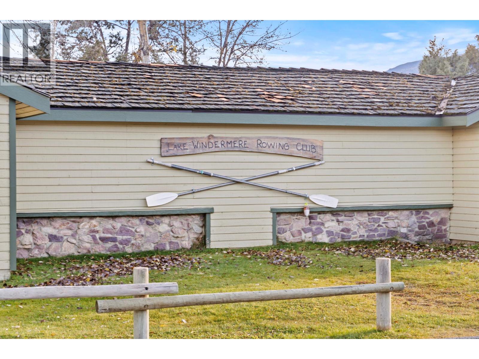 5 Stoddart Estates Drive, Windermere