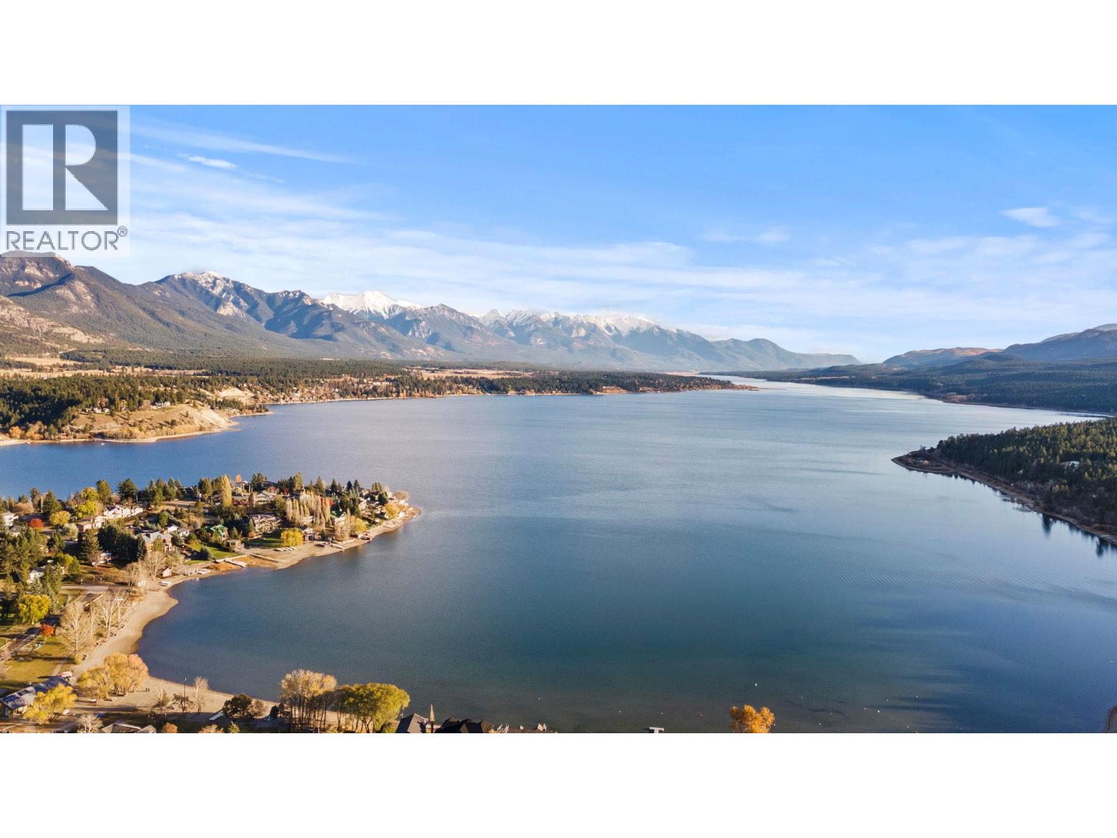 5 Stoddart Estates Drive, Windermere