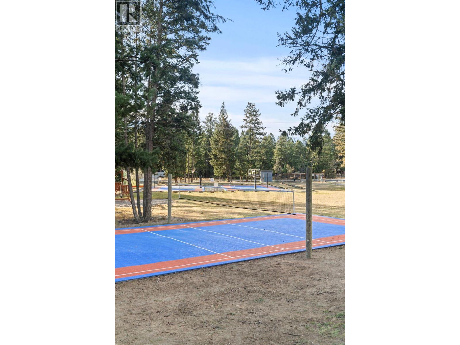 1 Stoddart Estates Drive, Windermere