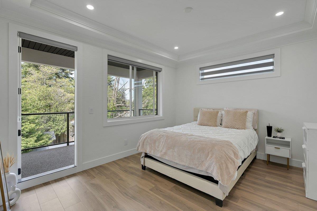 15671 ROPER AVENUE, White Rock