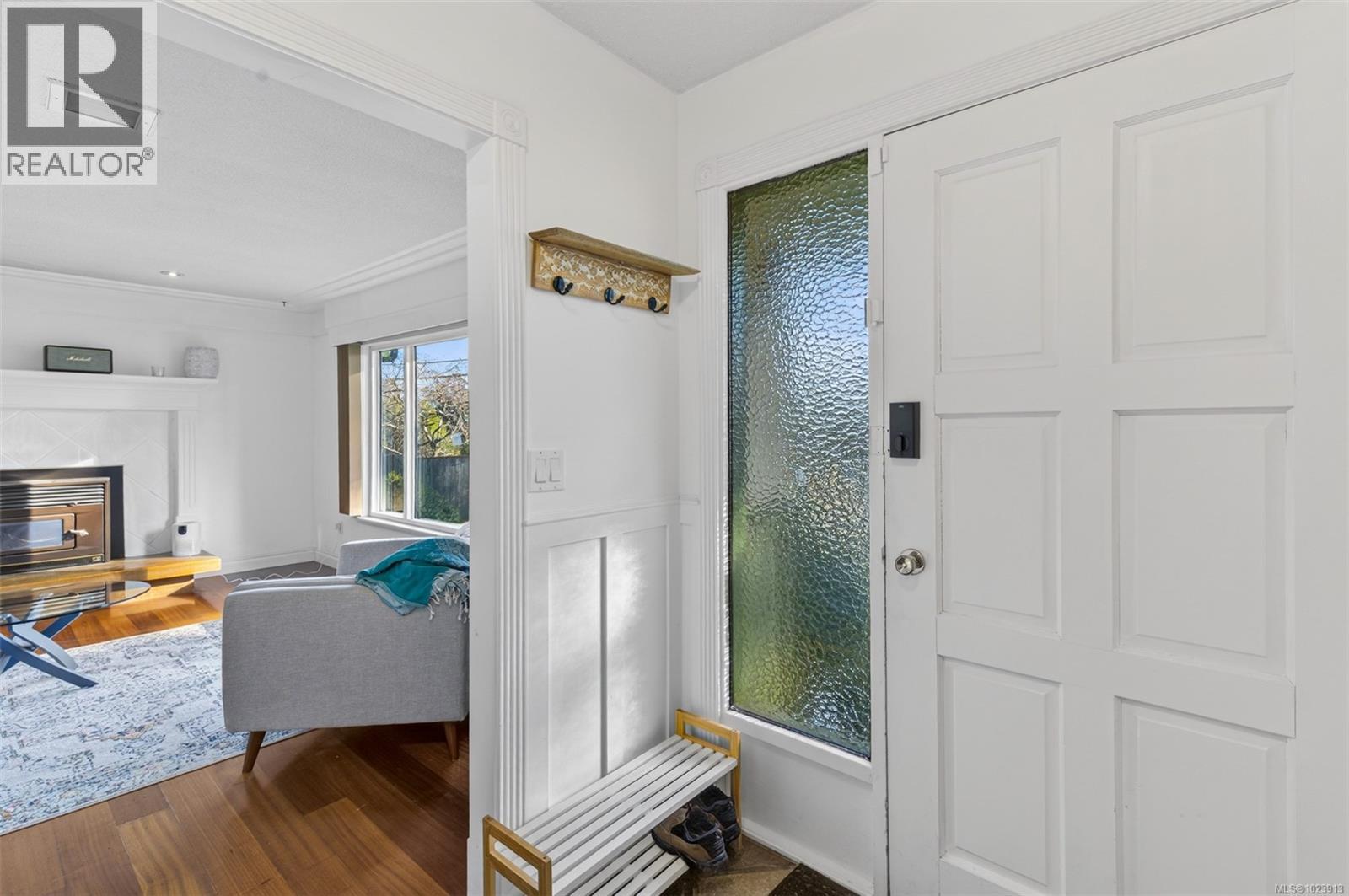 6796 Beaton Rd, Sooke