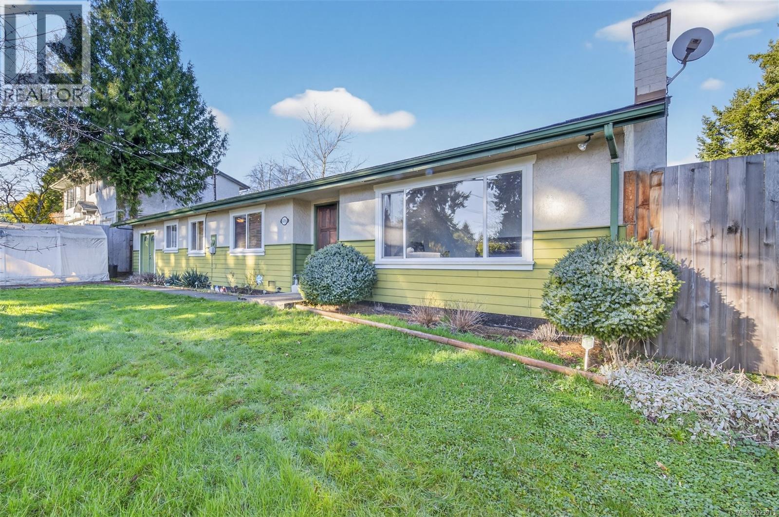 6796 Beaton Rd, Sooke