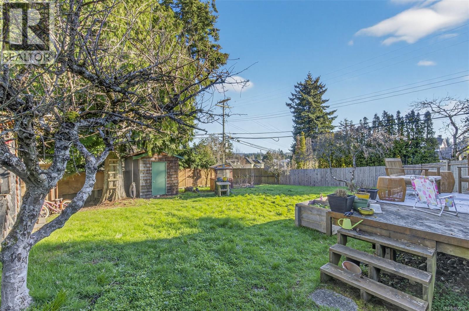 6796 Beaton Rd, Sooke