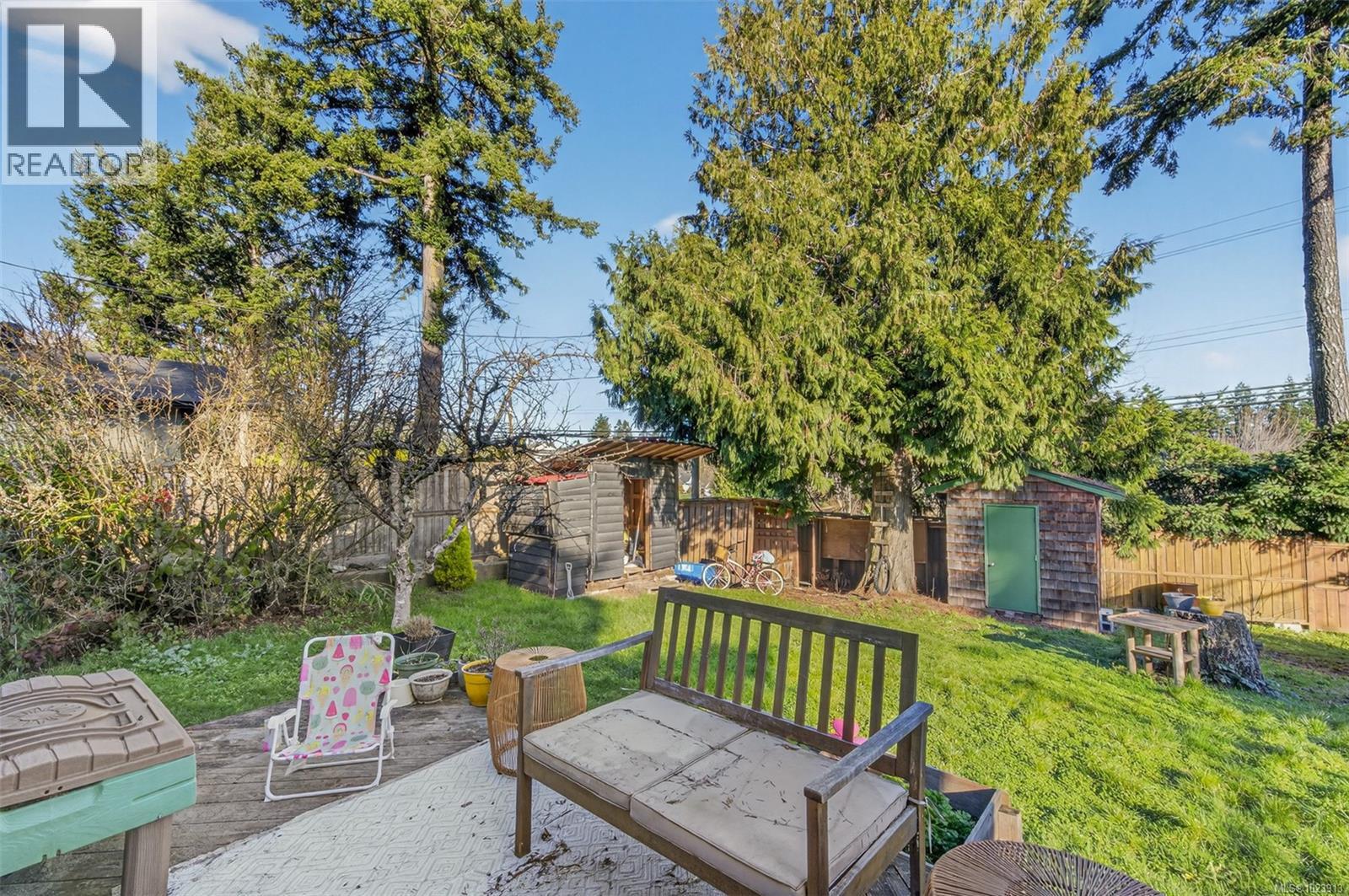 6796 Beaton Rd, Sooke