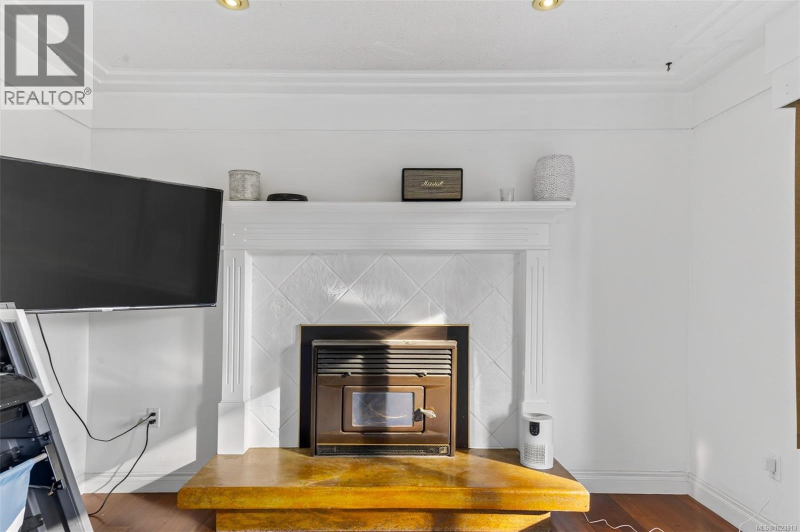 6796 Beaton Rd, Sooke