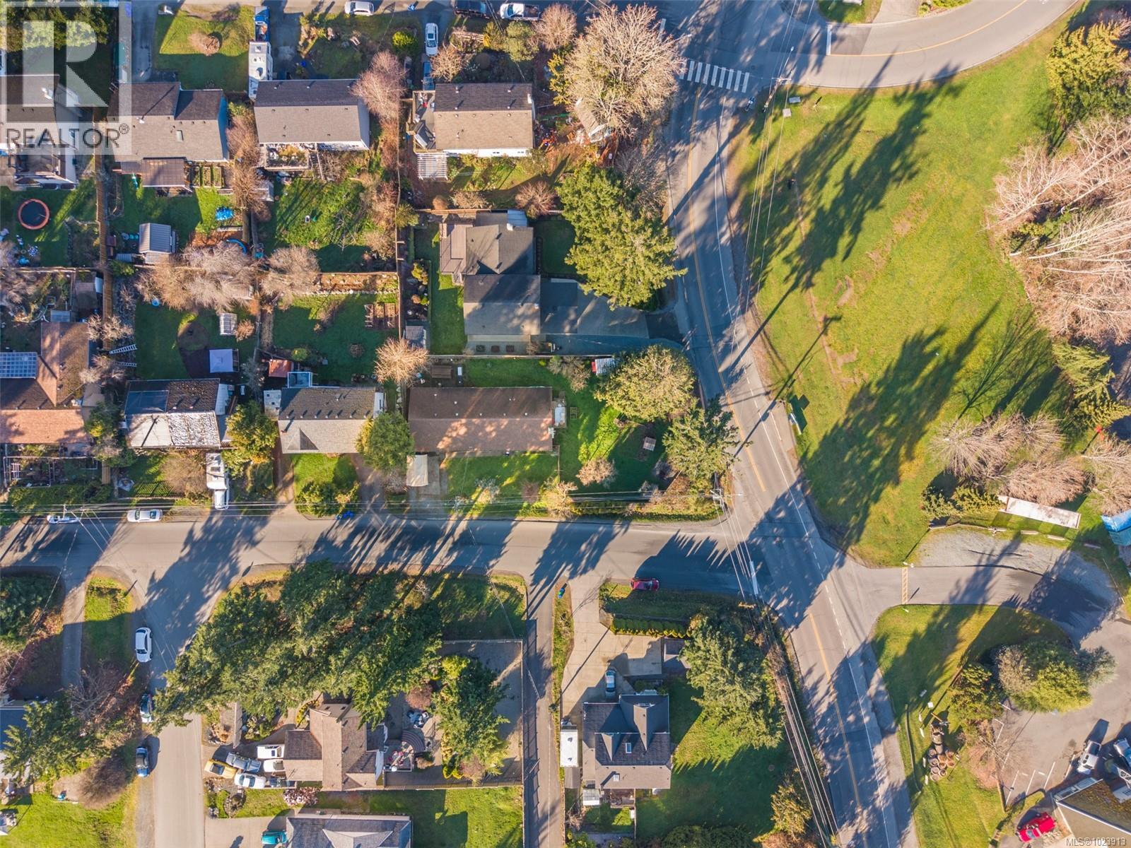 6796 Beaton Rd, Sooke