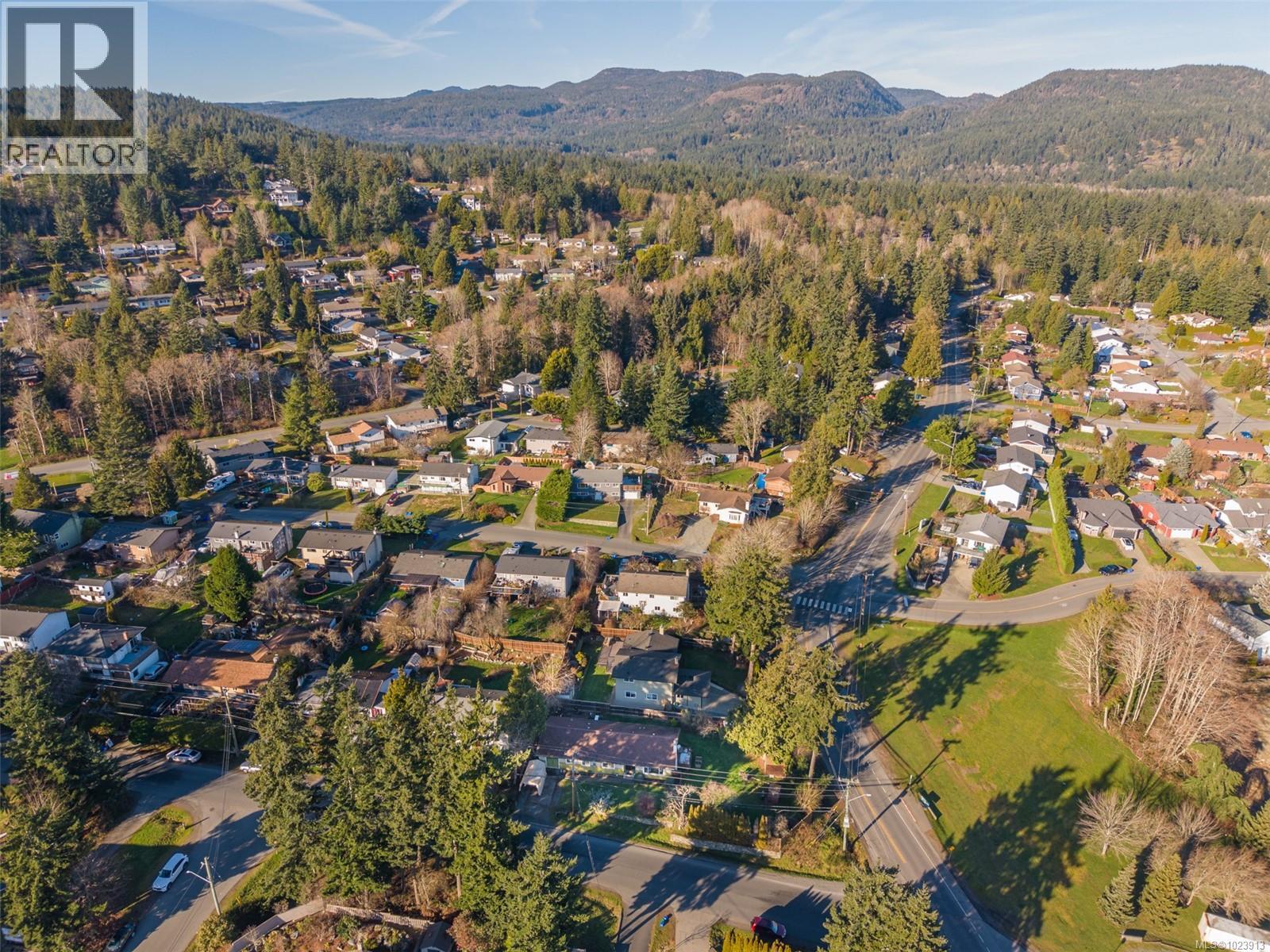 6796 Beaton Rd, Sooke