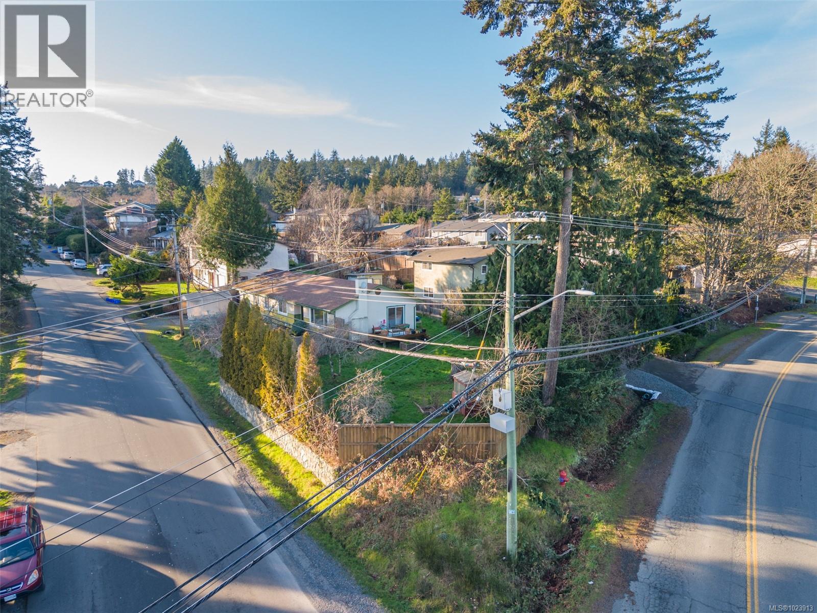 6796 Beaton Rd, Sooke