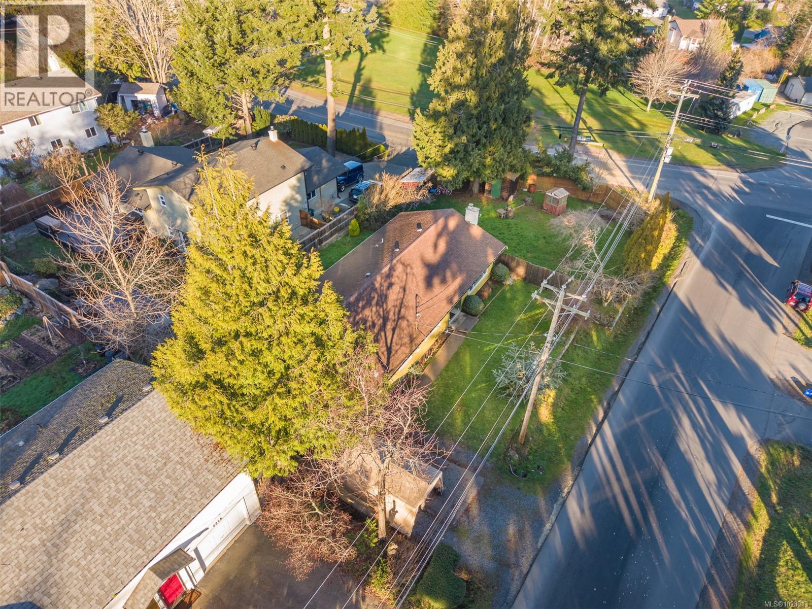 6796 Beaton Rd, Sooke