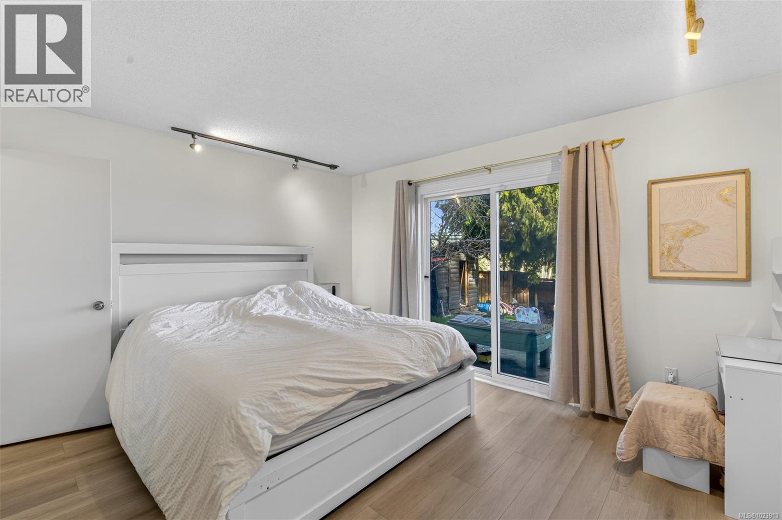 6796 Beaton Rd, Sooke