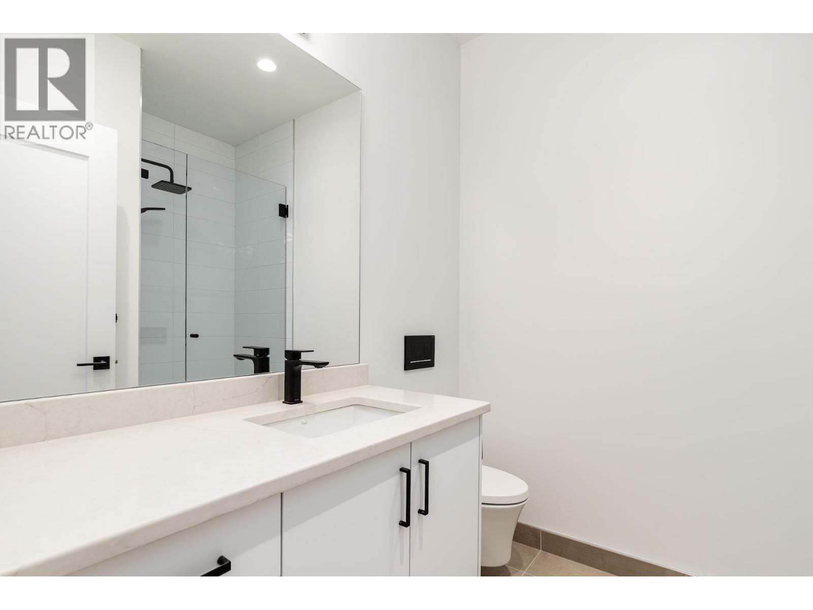 18 2077 GARIBALDI WAY, Whistler