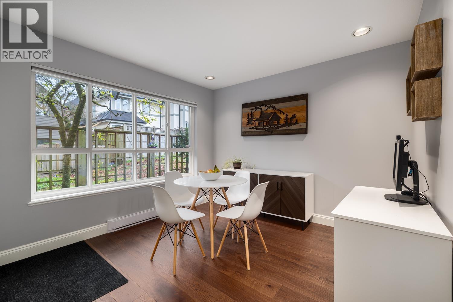 6 258 W 14TH STREET, North Vancouver