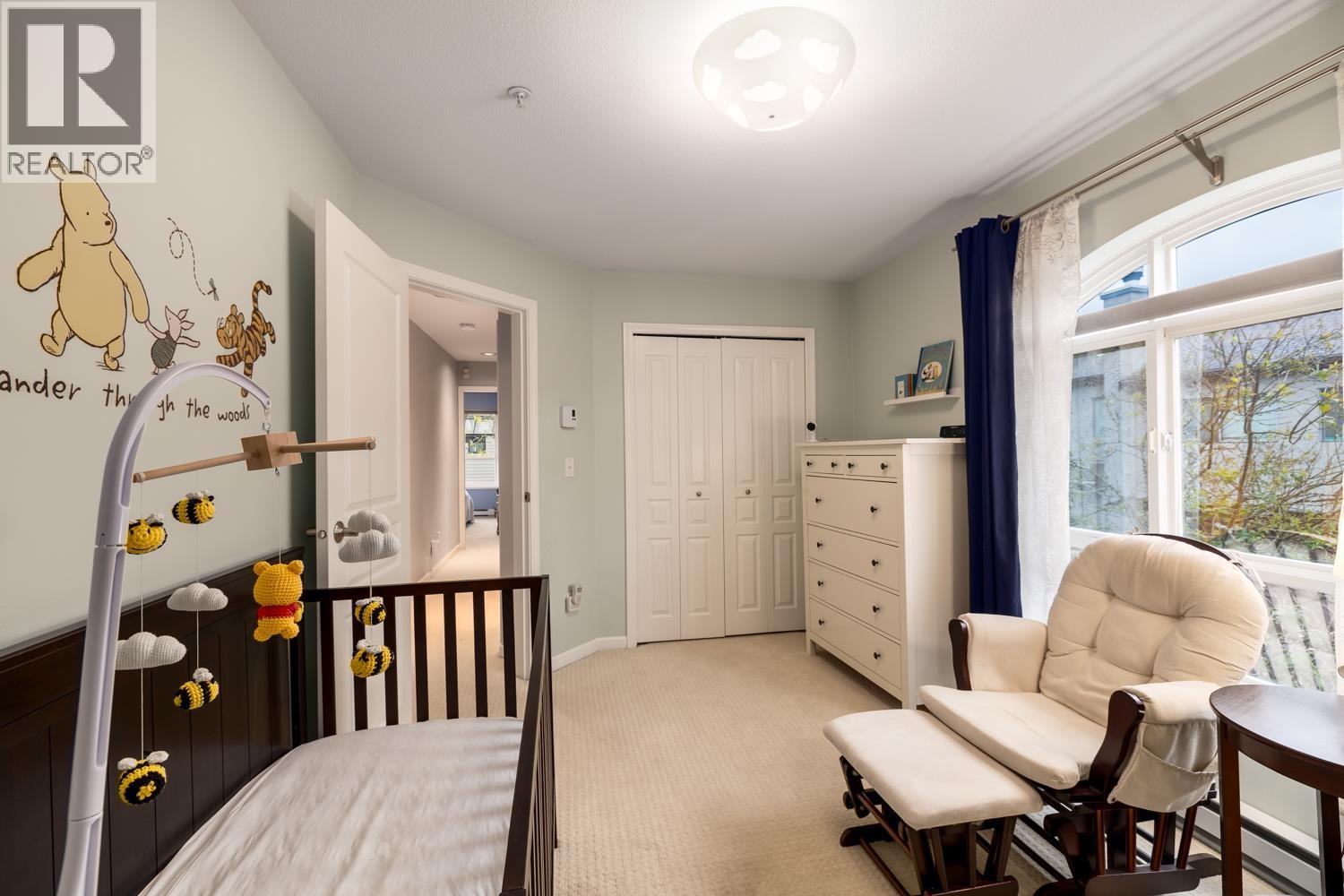 6 258 W 14TH STREET, North Vancouver