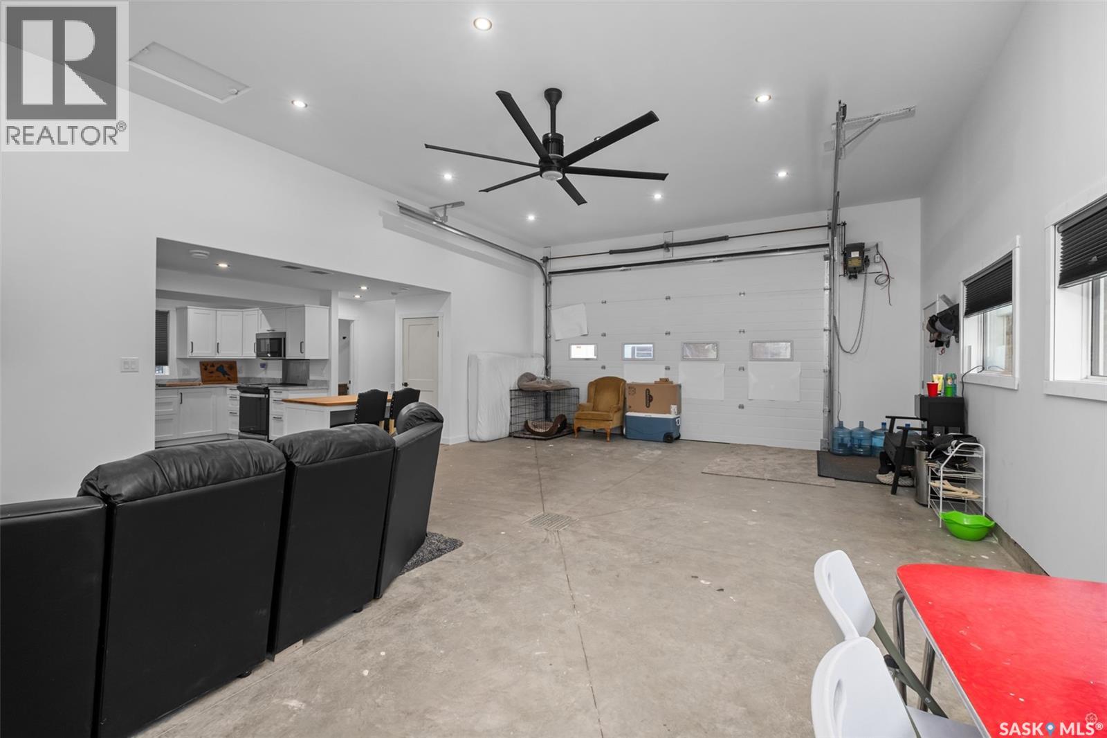 6 Piper PLACE - 6