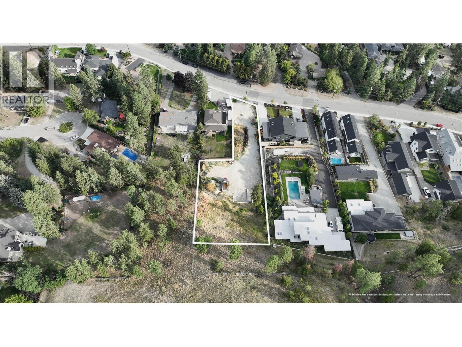 1 757 Barnaby Road, Kelowna