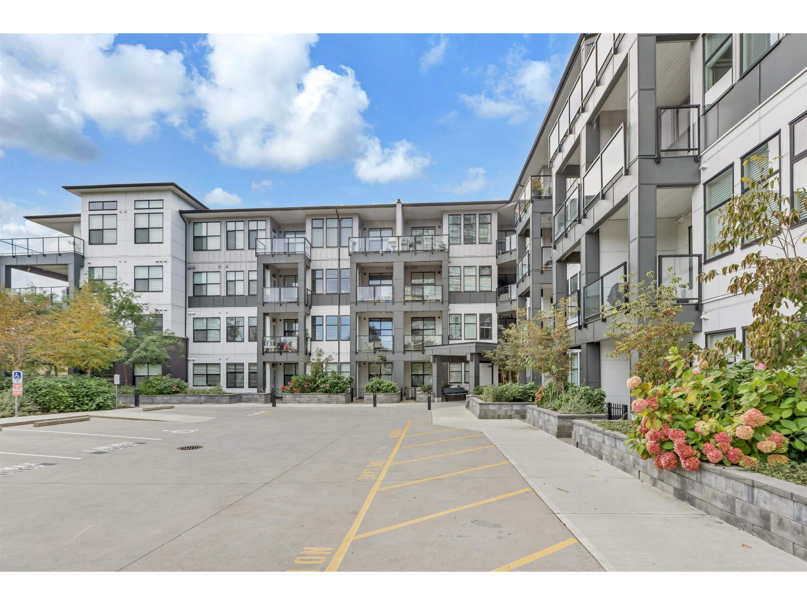 408 2120 GLADWIN Road - photo 2