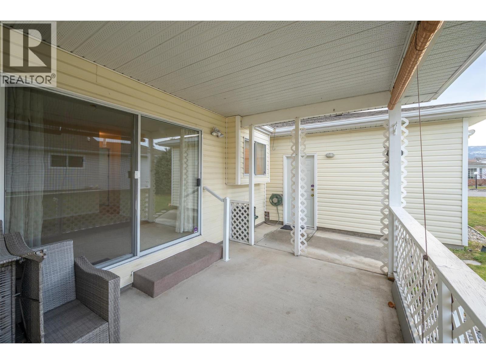 32 Kingfisher Drive, Penticton