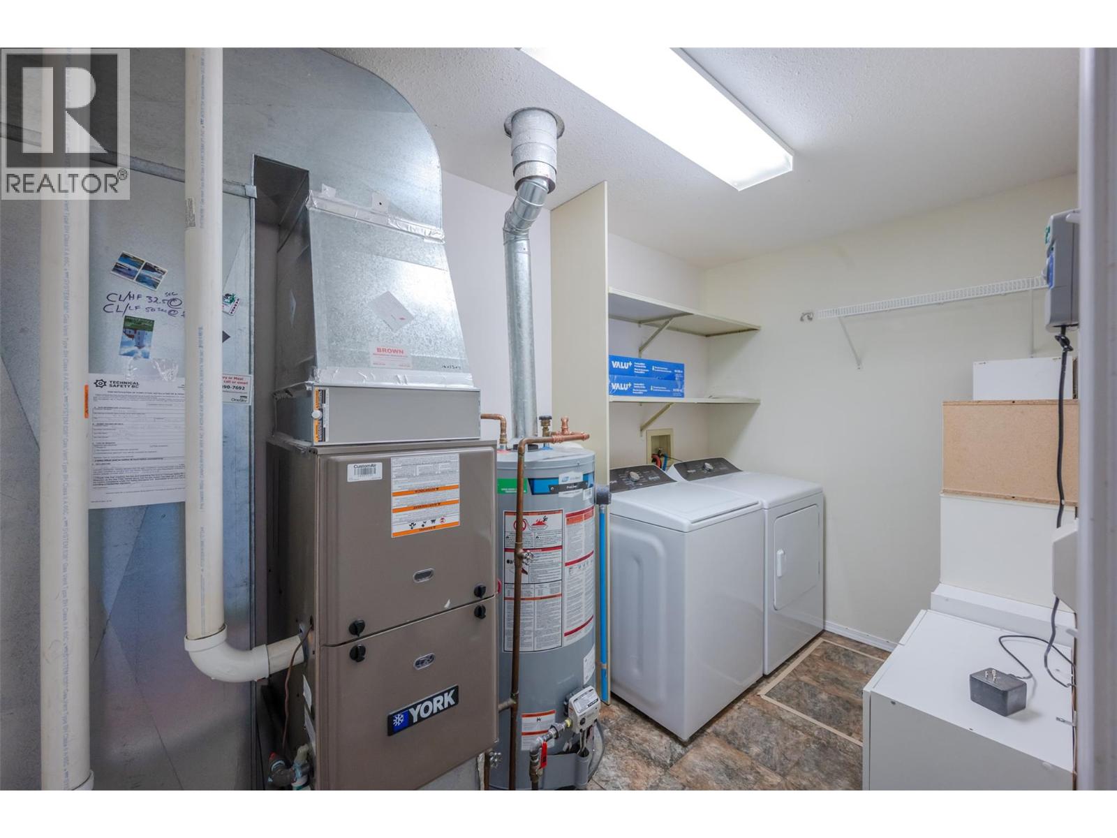 32 Kingfisher Drive, Penticton