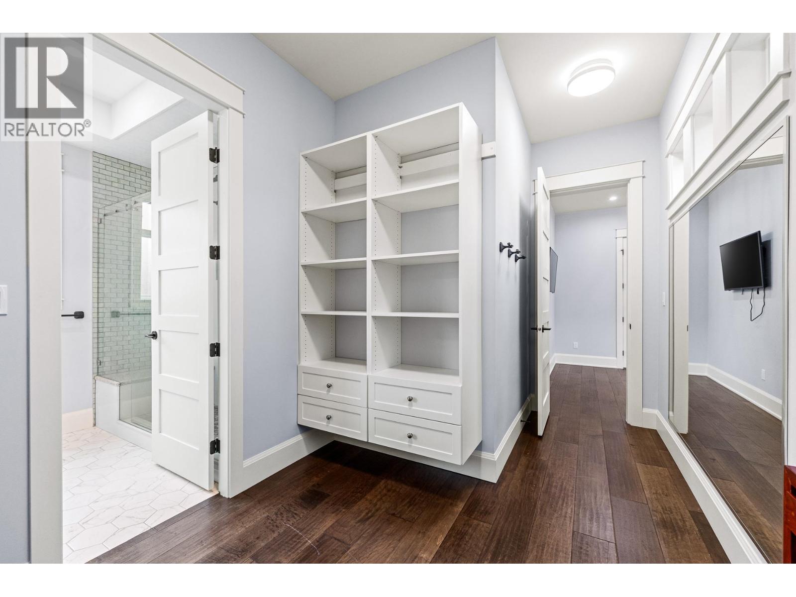 10395 WHISTLER Place, Richmond