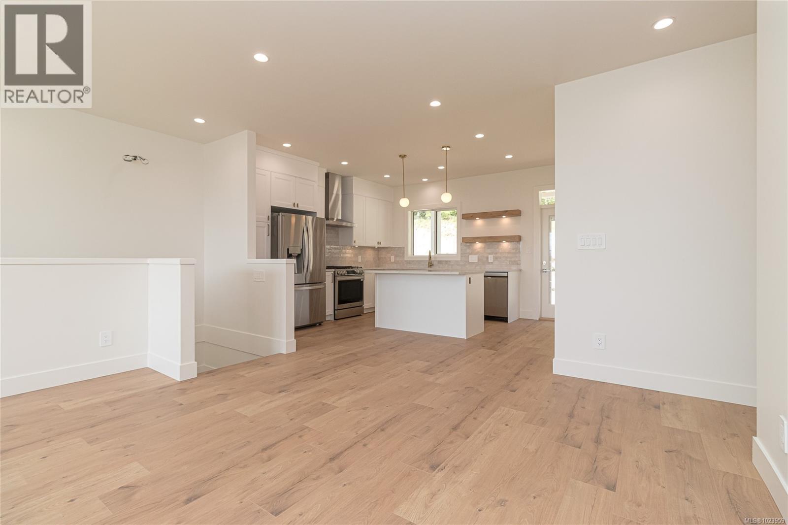 2584 Nickson Way, Sooke