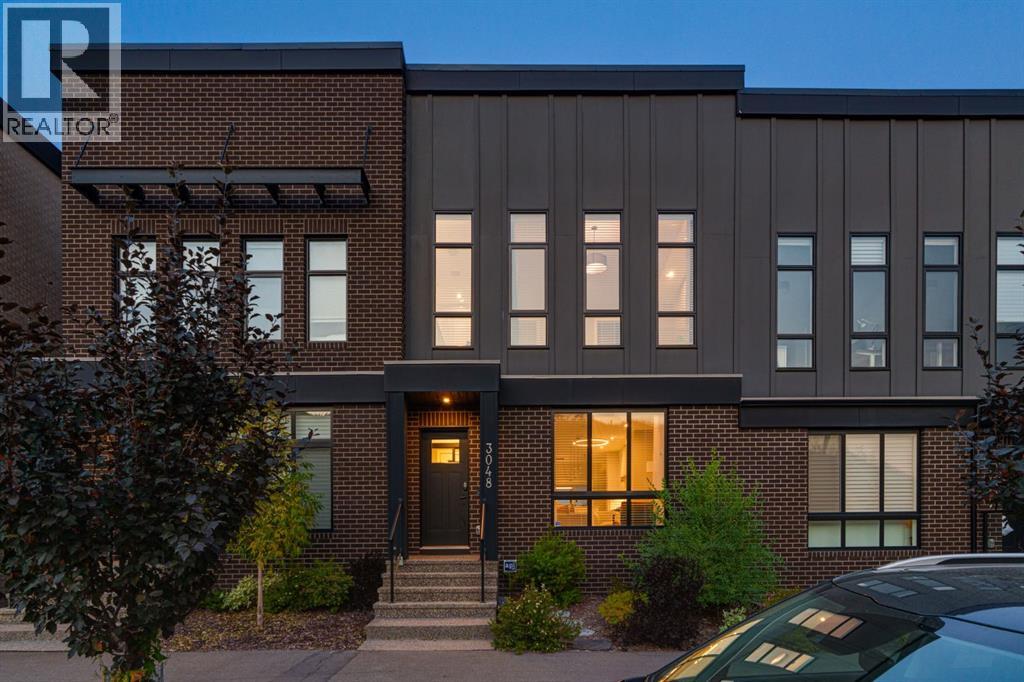 3048 85 Street SW, Calgary, Alberta