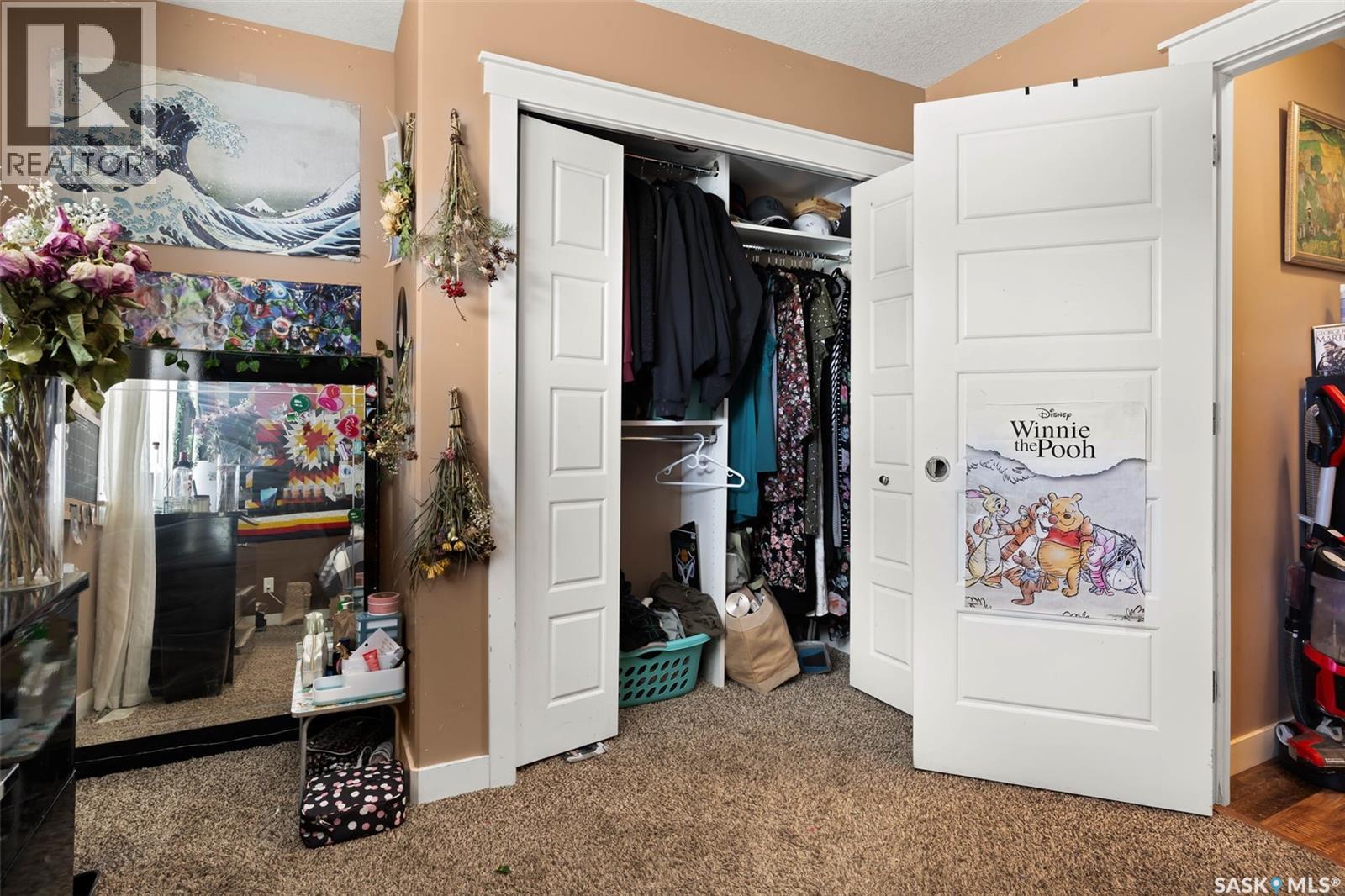 Single Family House 2 Level for Sale in  Arthur STREET Regina 