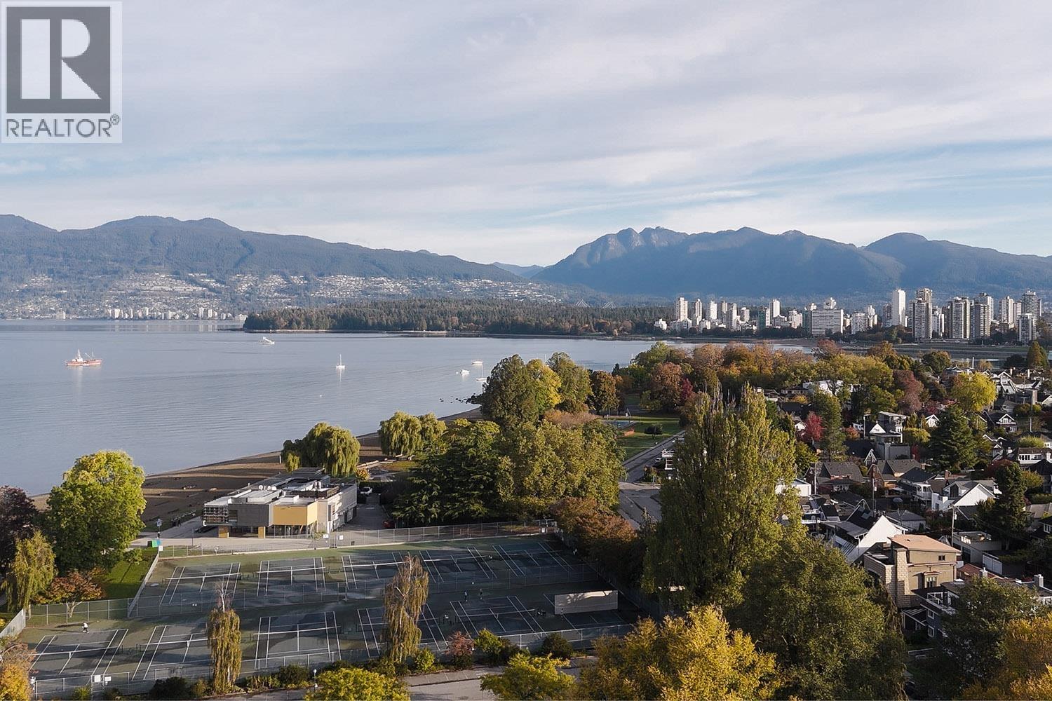 2240 YORK AVENUE, Vancouver