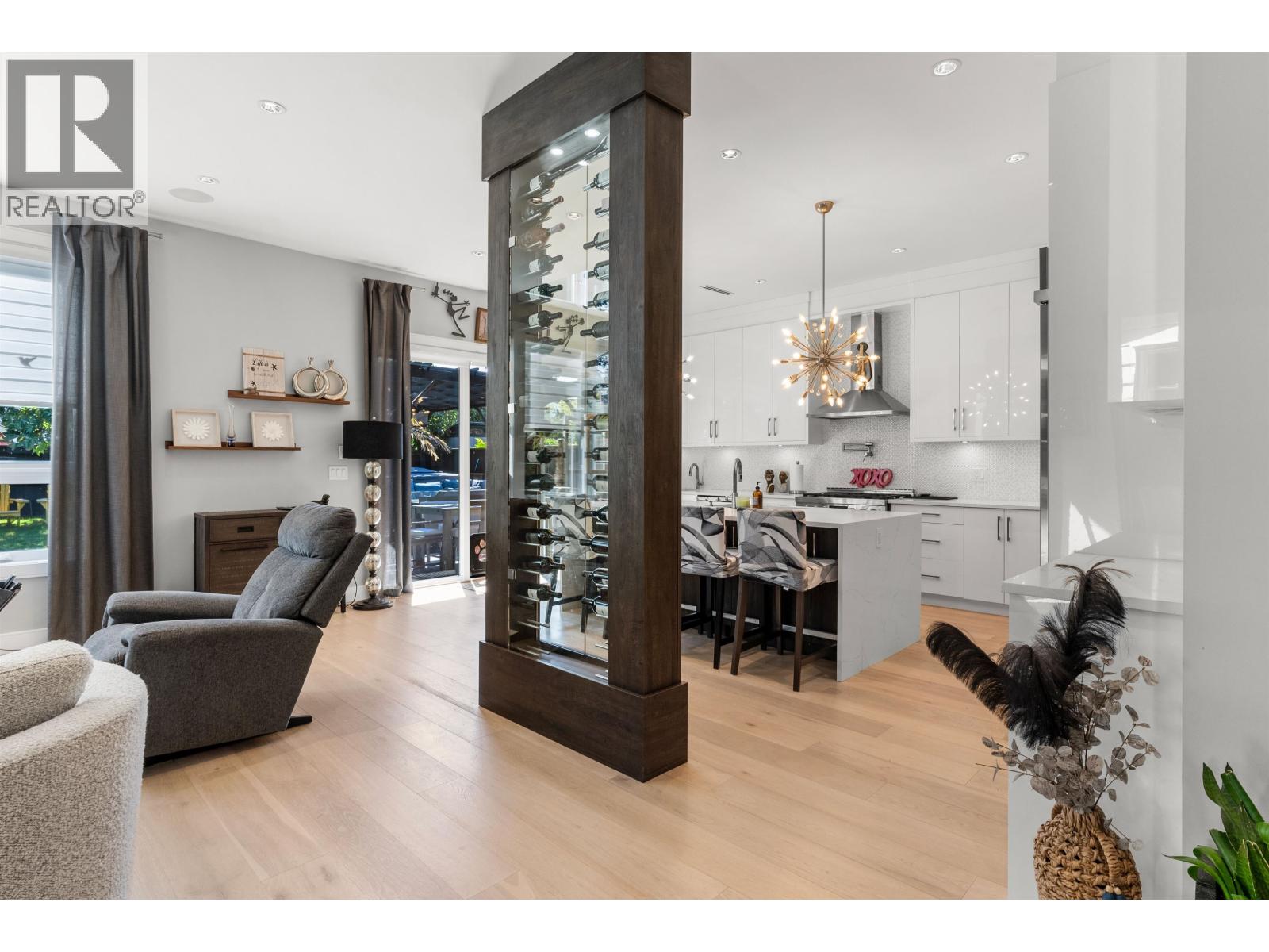 1668 DUNCAN Drive, Delta