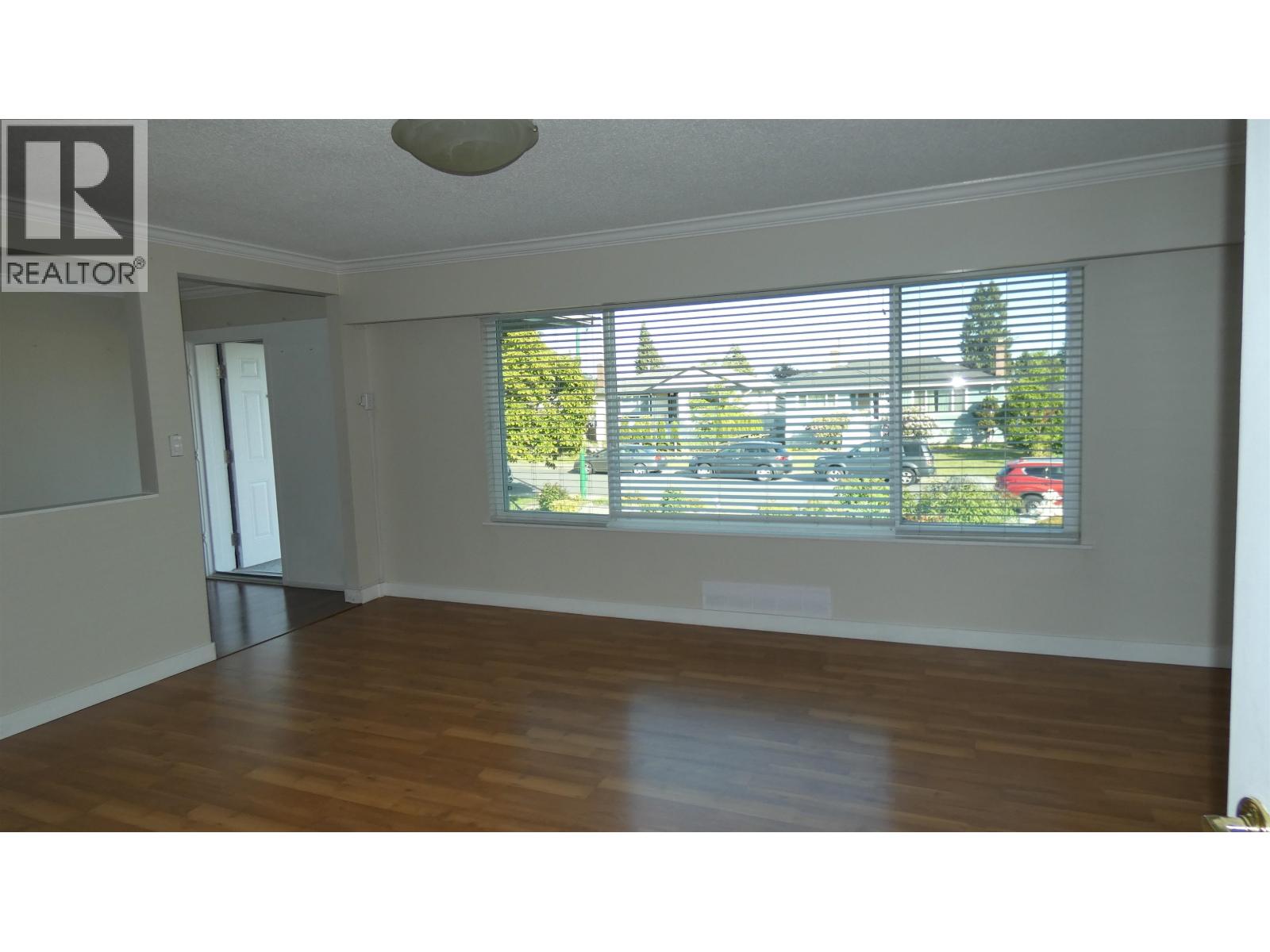 8391 11TH AVENUE, Burnaby