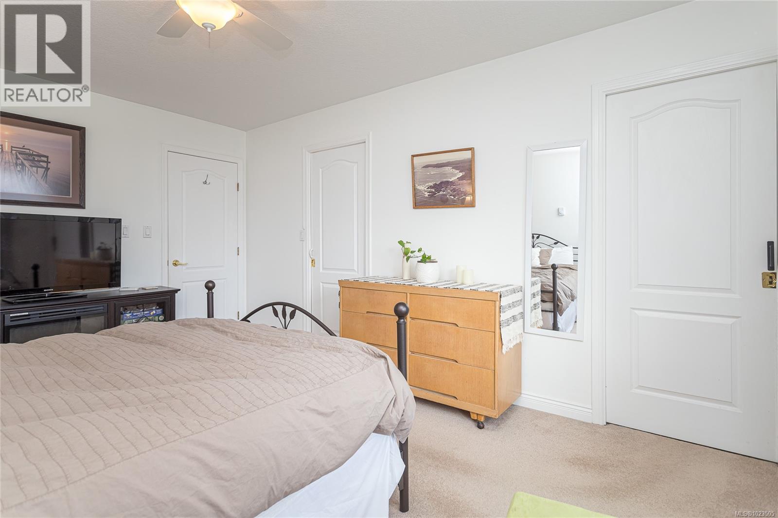 1279 Gilley Cres, Parksville