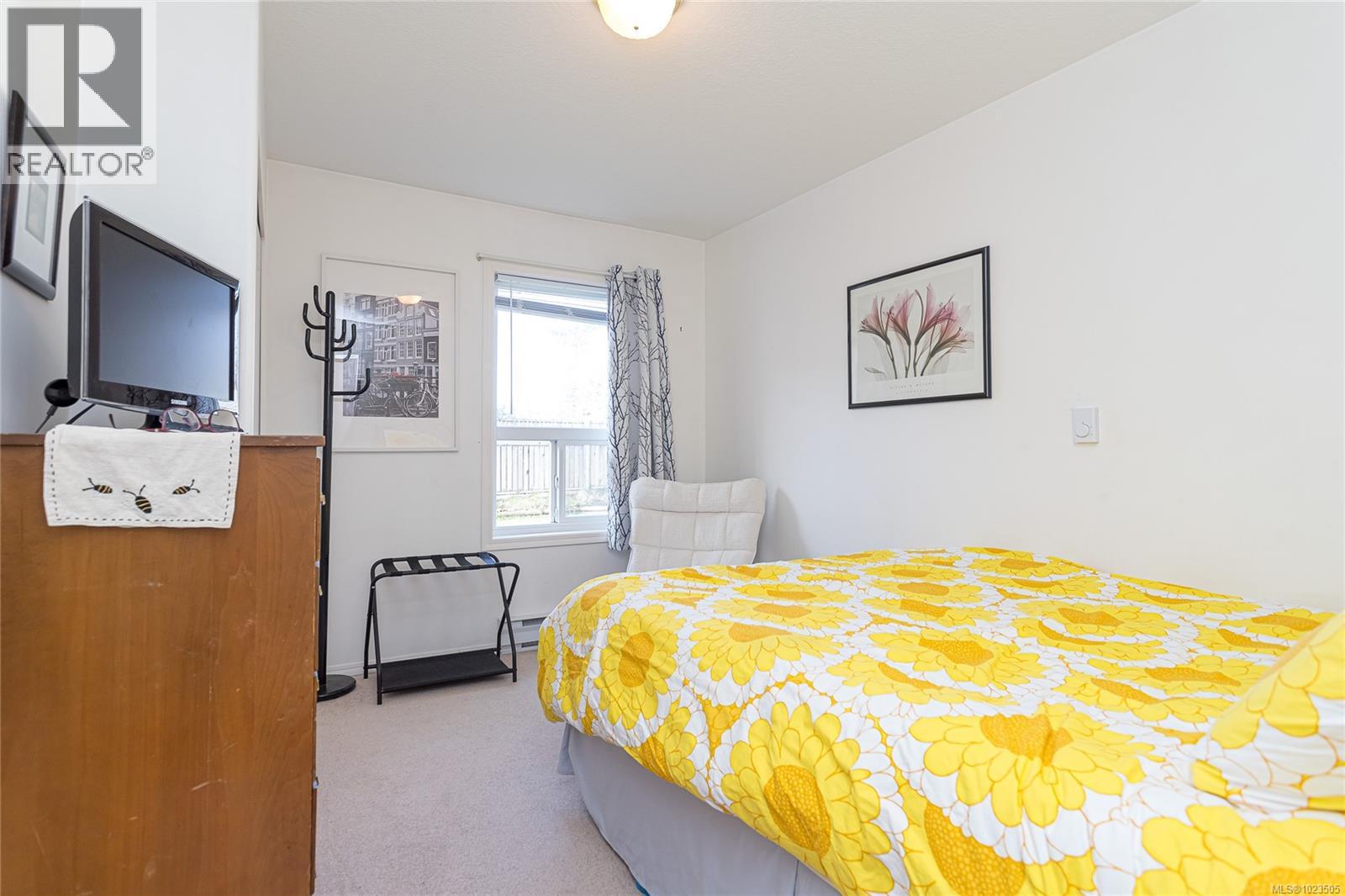 1279 Gilley Cres, Parksville