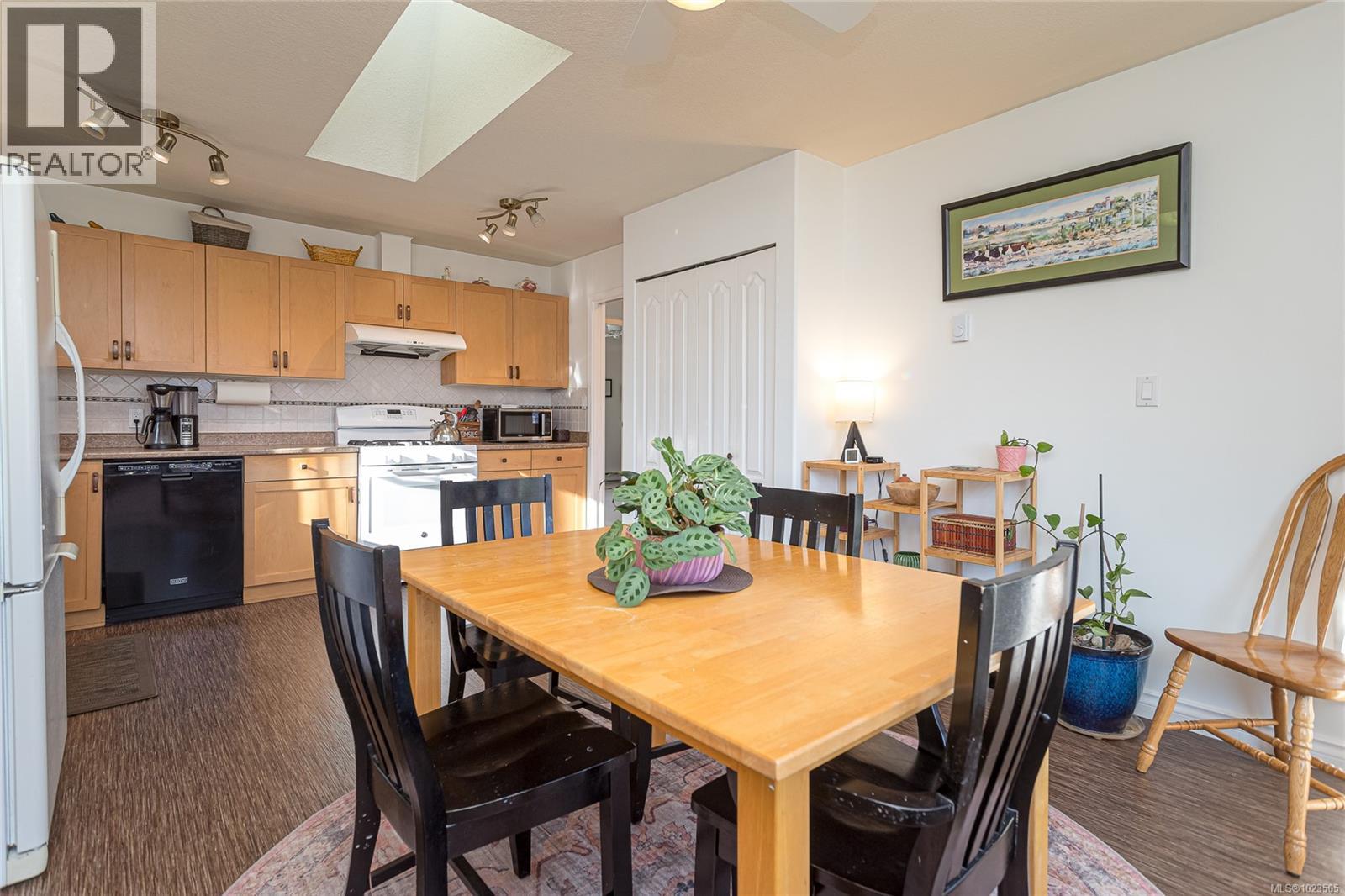 1279 Gilley Cres, Parksville