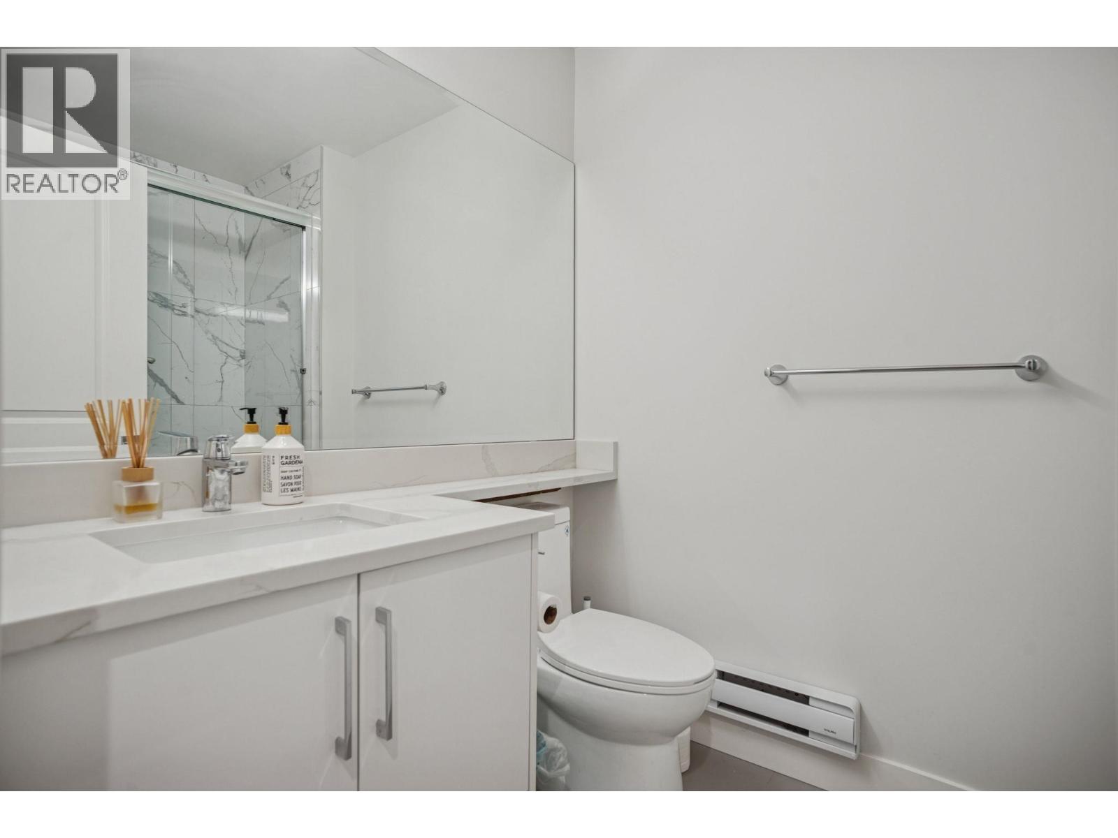 #7-9211 MCKIM Way, Richmond