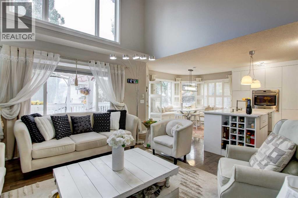 Single Family House for Sale in  Sierra Morena Court SW Signal Hill Calgary 