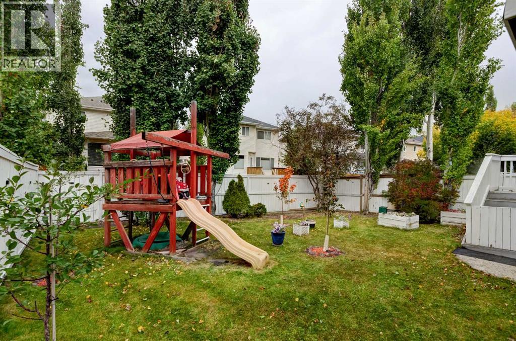 Single Family House for Sale in  Sierra Morena Court SW Signal Hill Calgary 