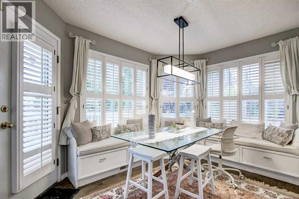 Single Family House for Sale in  Sierra Morena Court SW Signal Hill Calgary 