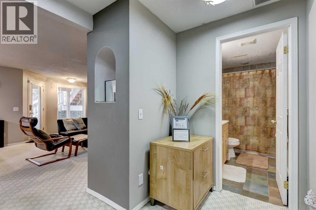 Single Family House for Sale in  Sierra Morena Court SW Signal Hill Calgary 