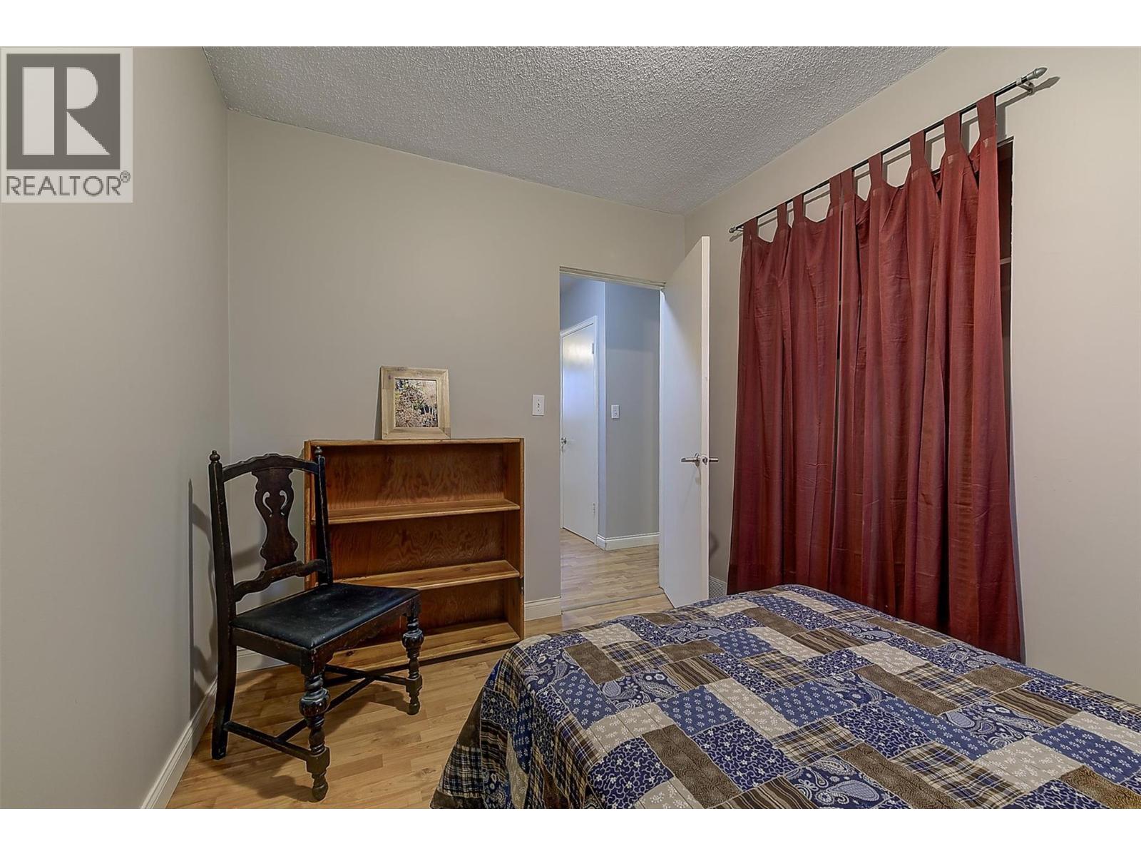  1122 Stockwell Avenue, Kelowna