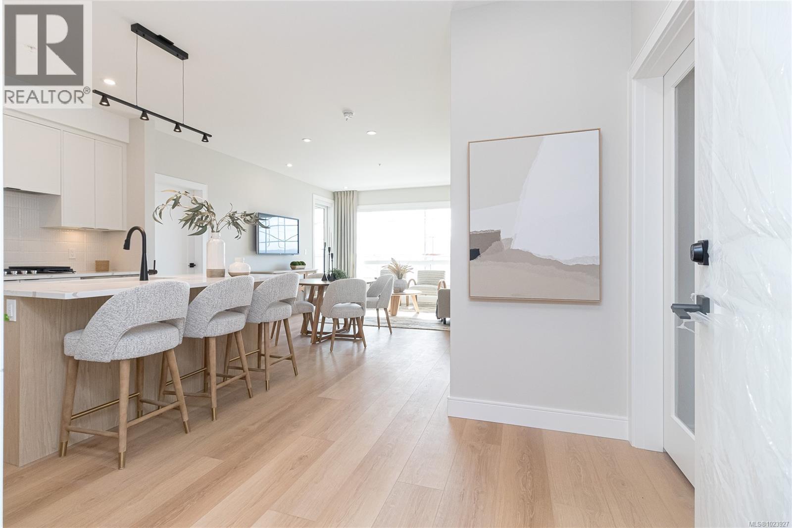 101 1810 Selenite Pl, Langford