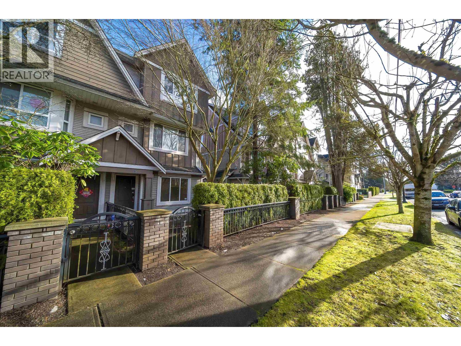 #15-9288 KEEFER Avenue, Richmond